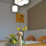 Goldener Hahn Near Crps Medicenter Seuthe 바이에르스브론